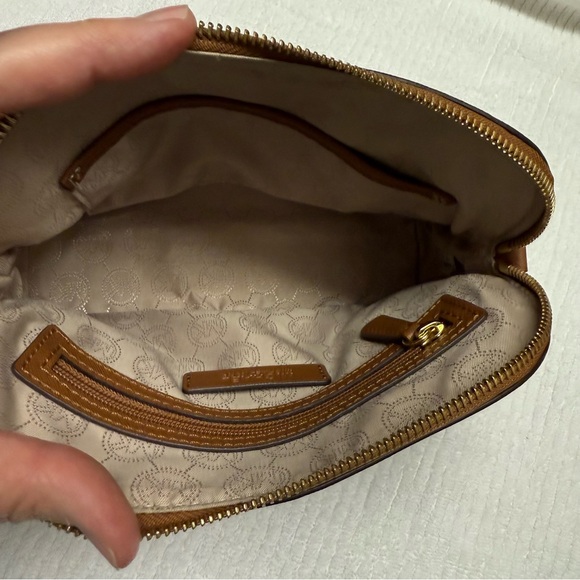 Michael Kors Brown Crossbody chain purse - Picture 14 of 16